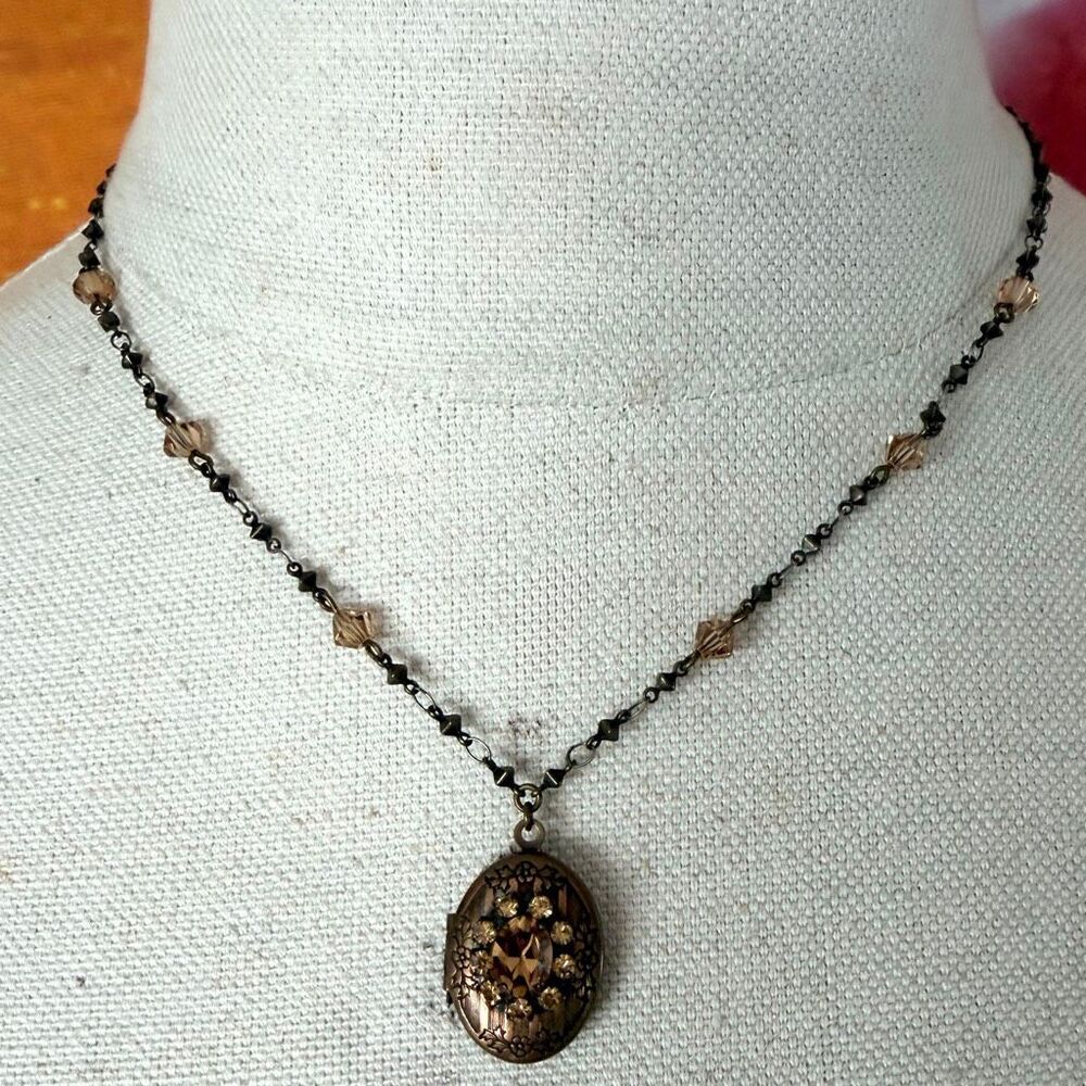 Liz Palacios S.F. Vintage Champagne Crystal Floral Locket Necklace